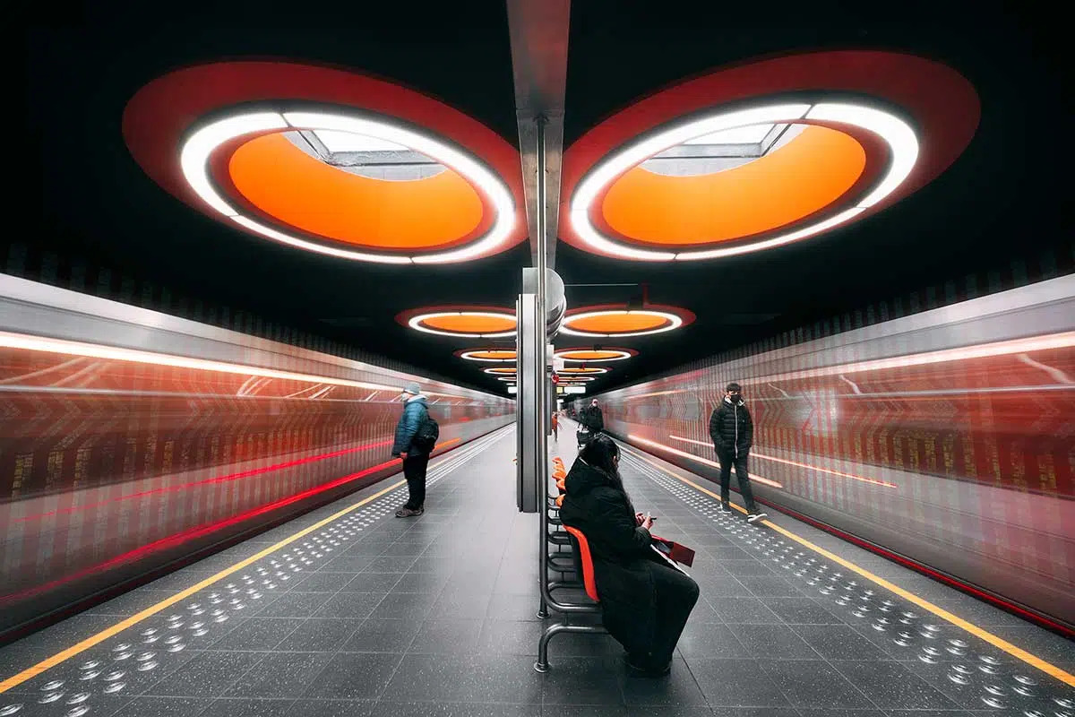 ©éric-rocq-composition-station-metro-pannenhuis